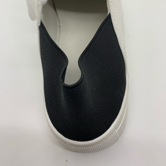 woman’s white elastic back sneakers - Picture 6 of 10